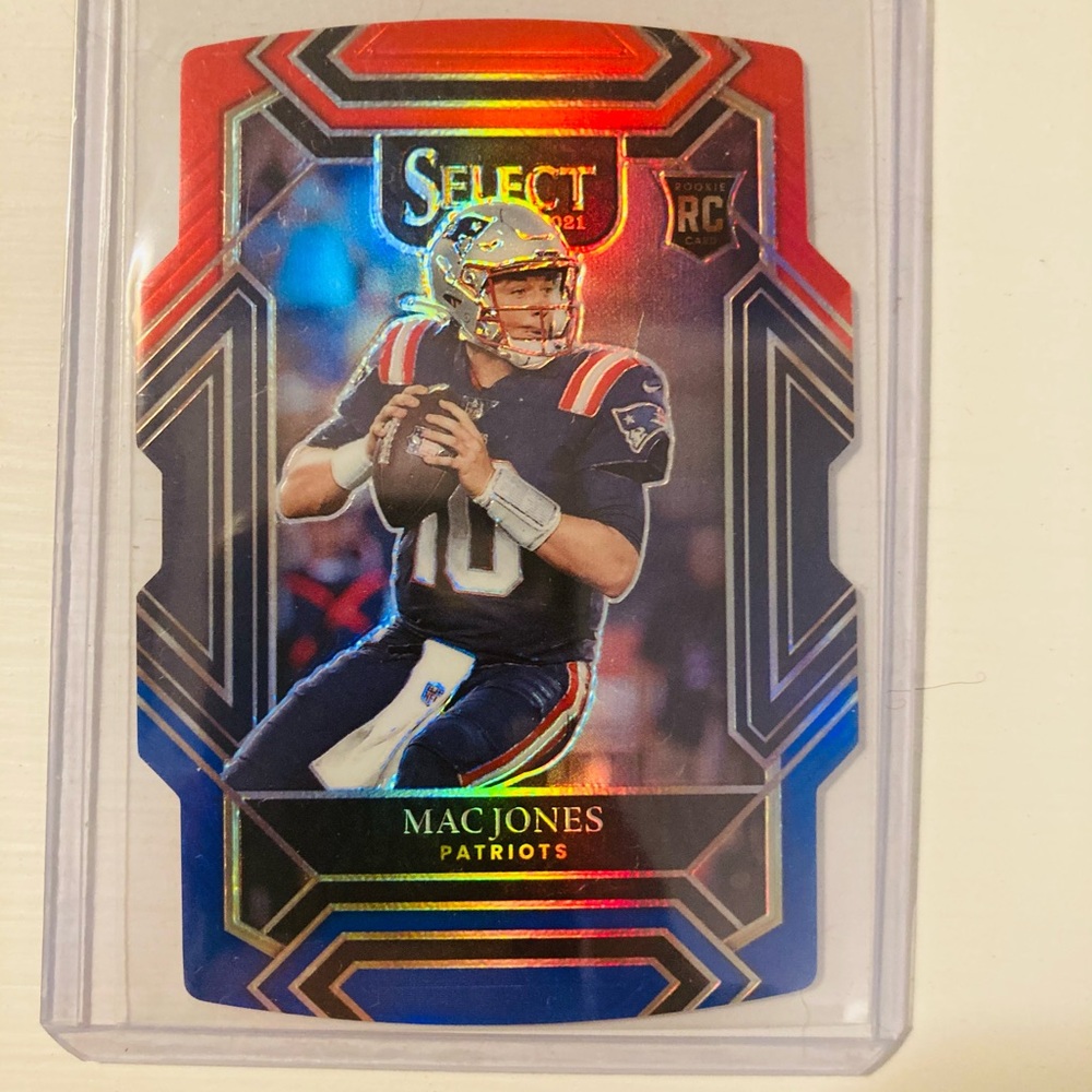 Mac Jones Club Level Red And Blue Die Cut Rookie Card NO.251